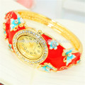 Últimas Moda Vintage Rhinestone personalizado borboleta Assista Bangle para as mulheres B078